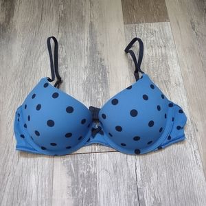 Gilly Hicks Bra